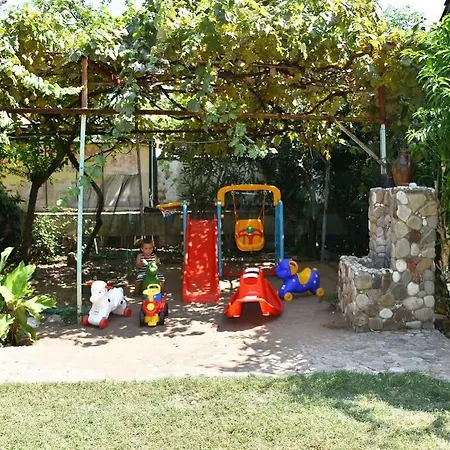 Guest house Garden